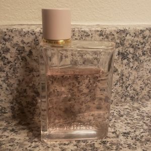 Burberry HER perfume